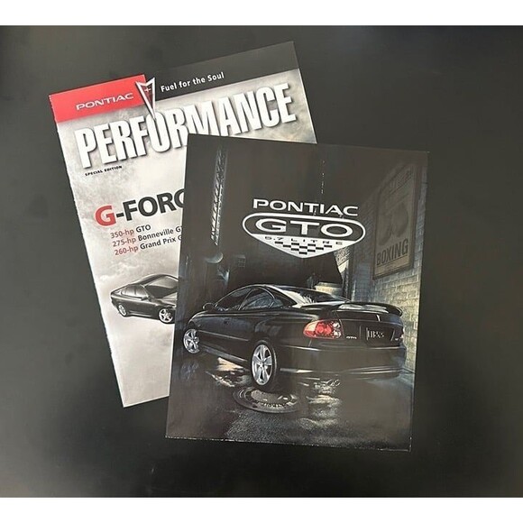 2004 Pontiac GTO, Grand Prix Sales Package. 16pg Brochure & 8 panel Movie Poster - Picture 1 of 5
